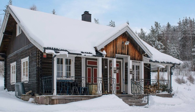 3 bedroom beautiful home in Gjesåsen
