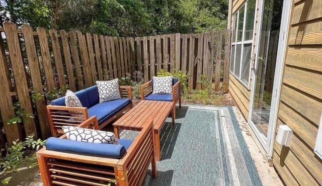 4 - Bed home, w/Cali King Bed - 12 mins. to DTWN