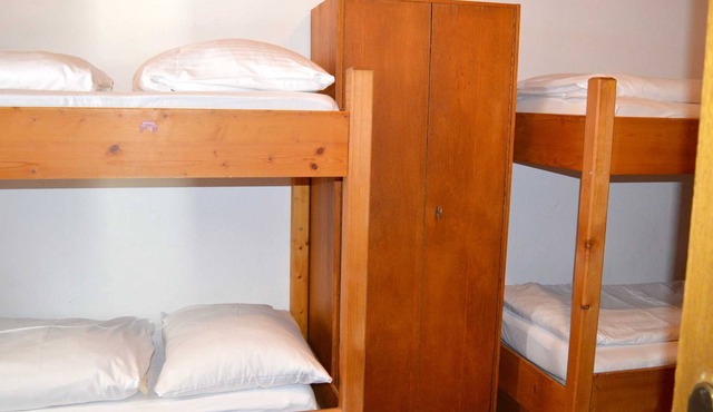 4-bed room with shared bathroom - Pitztaler ski hut