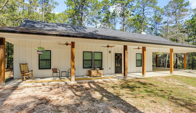 5 Mi to Lake! Home w/Boat Parking & Pool Access