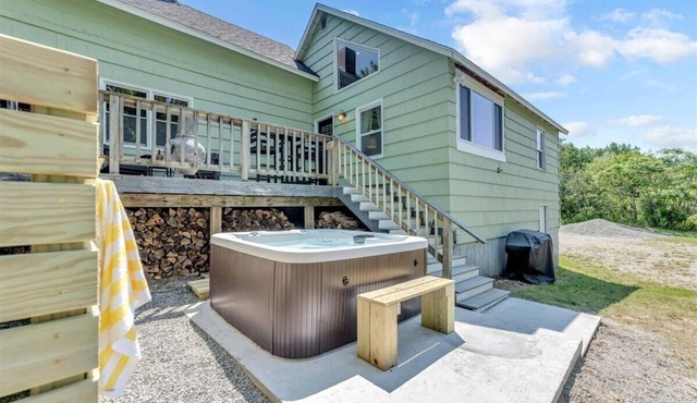 Acadia - Hot Tub - Fire Pit - Bay Water Views