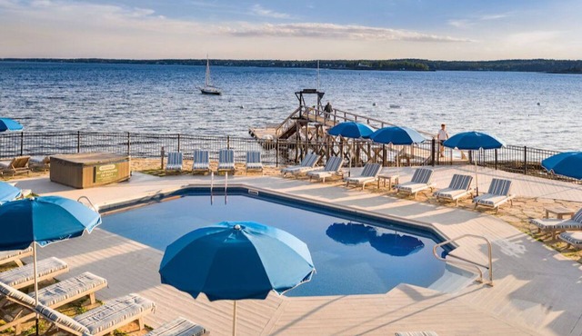 ADA Lodge | Partial Ocean View + Porch