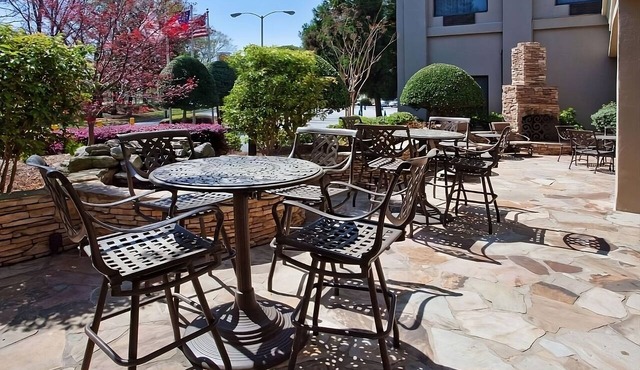 Affordability Meets Comfort! 2 Units, Outdoor Pool, Pet-Friendly, Parking