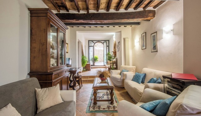 Apartment 'Dimora Tipica Toscana' with Wi-Fi