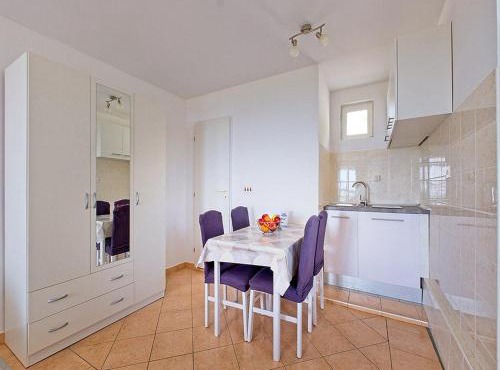 Apartments Grljevi - Studio Apartment with Sea View and Balcony A2