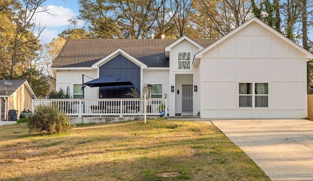 Atlanta Game House with Hot Tub
