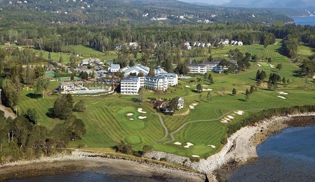 Beautiful 2-Bedroom Condo on Penobscot Bay in Rockport ME Oct 9-Oct 16, 2026