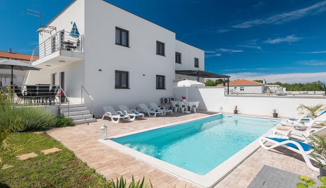 Beautiful apartment in Umag with WiFi