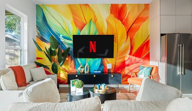 Beautiful, Cozy, Contemporary 4BR near Downtown Dallas