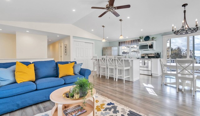Beautiful Home with Oceanview & Game Room