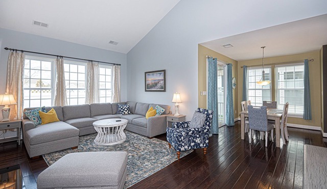 Bethany Beach - NEWLY LISTED Gorgeous 4-bedroom luxury villa