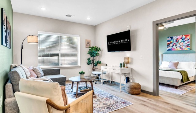 Brand New, Pool, Gym, Mins to DT Waco, BU | TZ1