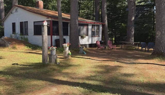 Bridgton Maine Cottage on Highland Lake