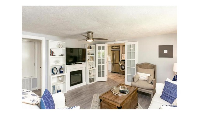 Cape Cod Cottage