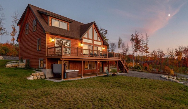 Caribou Mountain Chalet- Panoramic Views, Hot Tub