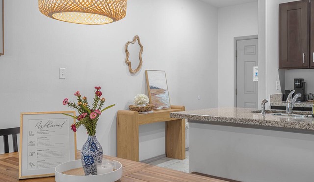 Casa Azul Laredo - A Bright Modern Townhome
