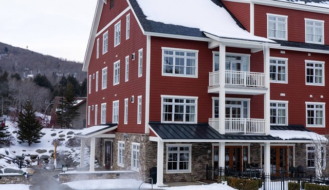 Clay Brook Hotel