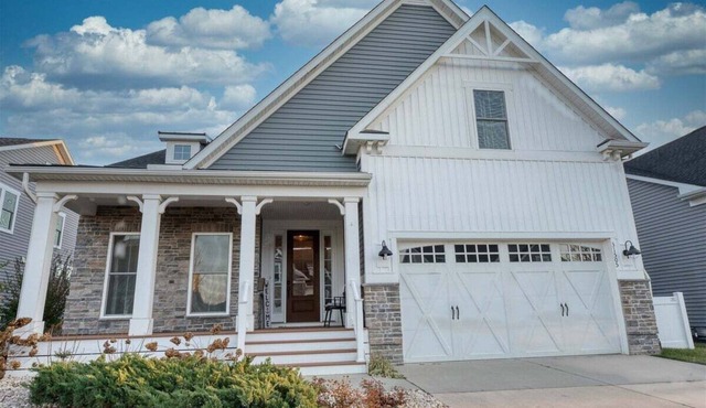 Coastal Club * 6 BR Luxury Rental house