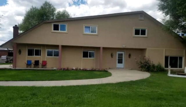 Comfortable Accommodation for a Getaway near Bryce Canyon in Panguitch, Utah