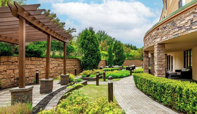 Courtyard Oneonta