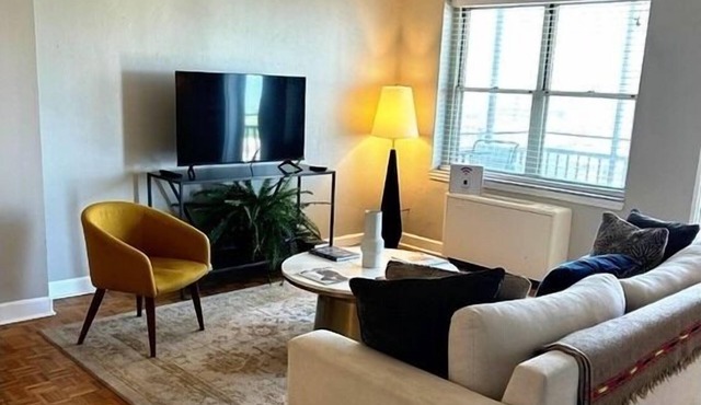 Cozy & Affordable Atlanta Retreat!