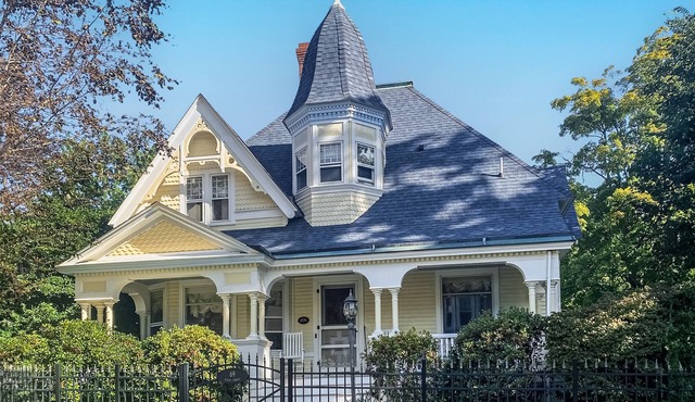 Dog-friendly historical home with recent updates, porch & prime in-town location