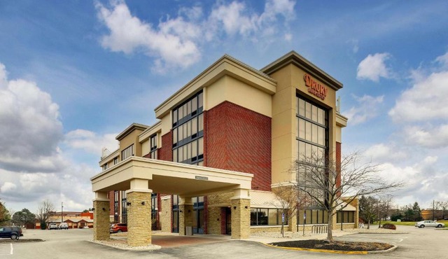 Drury Inn & Suites Columbus Dublin