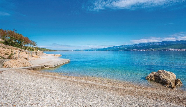 Enjoy a fantastic vacation in this attractive vacation home with pool and sauna.