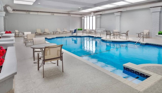 Ensuring a Very Comfortable & Memorable Stay! 4 Relaxing Units, Indoor Pool!