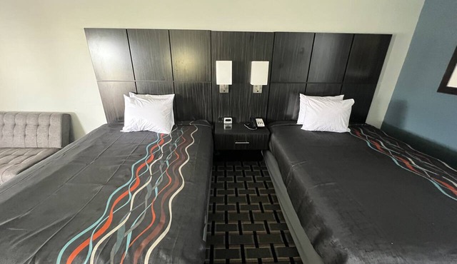 Executive Inn in Pelham