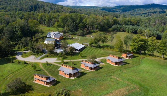 Fat Sheep Farm & Cabins