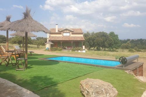 Finca Montechico by Sharingco in Carrascal