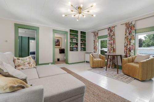 GAGE FARMHOUSE LIMIT 6 apts