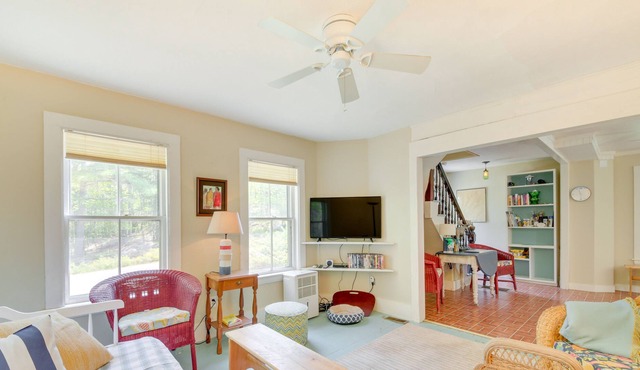 Georgetown Vacation Rental: Gas Grill & Near Beach