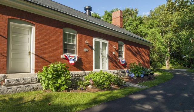 Historic Bakery House on Great Diamond Island with Lots of Charm