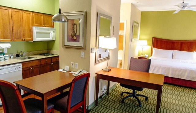 Homewood Suites by Hilton College Station