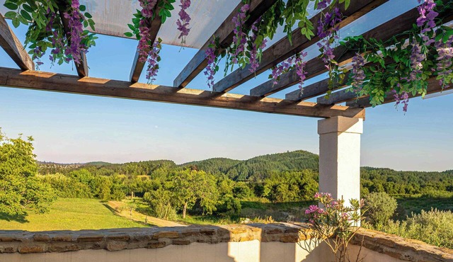 House Rea is ideal for a retreat in nature, close to the richness of Istria !