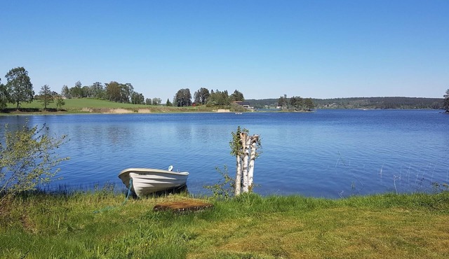 Idyllic place at Hemnessjøen rental.