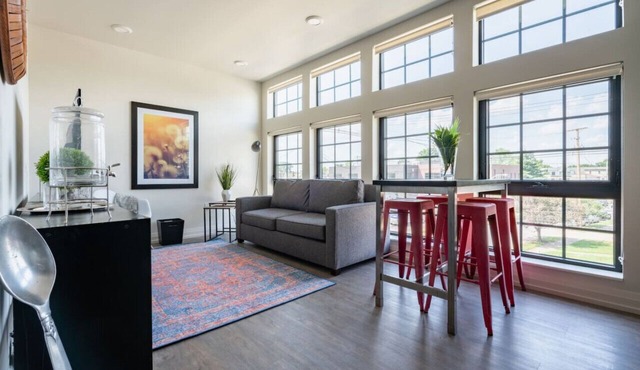 Italian Village Flat - Short North - Free Parking