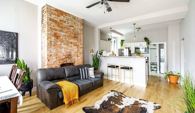 Jungle House Boutique Lofts – Downtown Columbus & Short North