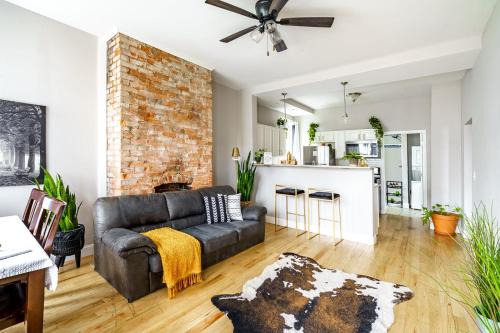 Jungle House Boutique Lofts - Downtown Columbus & Short North