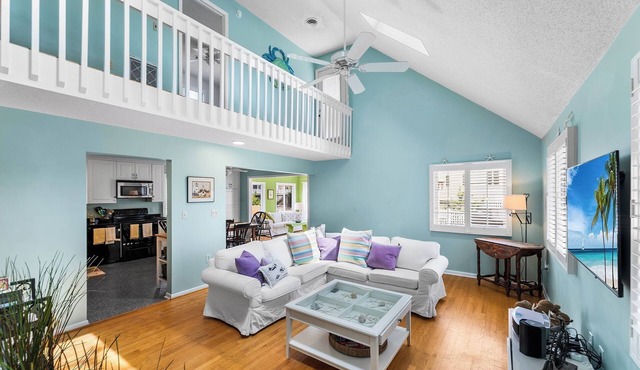 Lake View Drive House