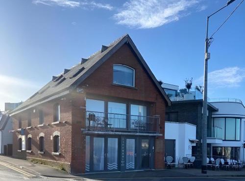 Lifeboat House