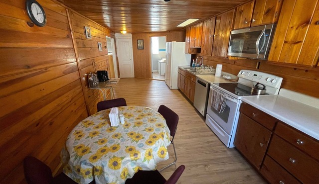 Lovely 3 Br, Outdoorsman's Haven, Sled Access/ATV