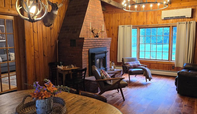 Lovely 5-bedroom farmhouse in Kingfield