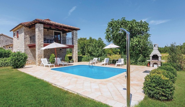 Lovely home in Butkovici