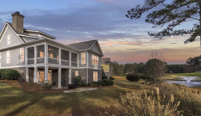 Luxurious 4 King Suites|Reynolds Landing|Fire Pit|Views