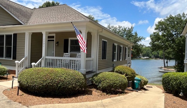 Luxury - DIRECT LAKE FRONT - Home - Reynolds Lake Oconee - Georgia - Exceptional