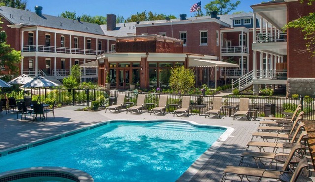 Luxury Island Condominium on Serene Great Diamond Island off Portland, ME