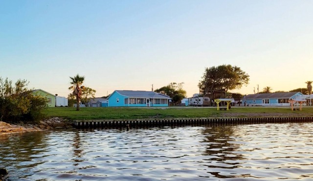 Mag Beach Refuge - Bayfront